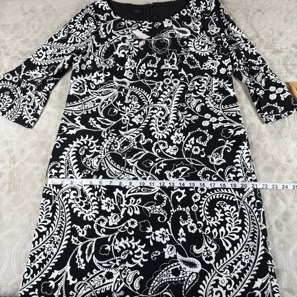 Talbots Womens Black White Paisley Sheath Dress Bell Sleeve Size 12P Petite - Picture 9 of 13
